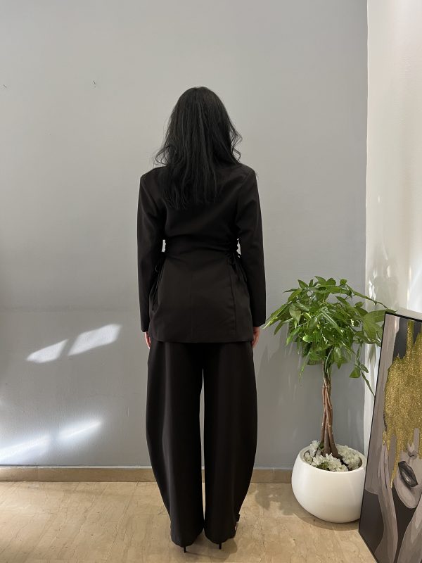 Black suit - Image 2