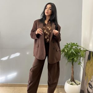 Baggy brown pants