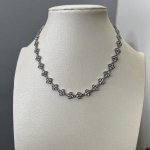 Lumiere neclace silver