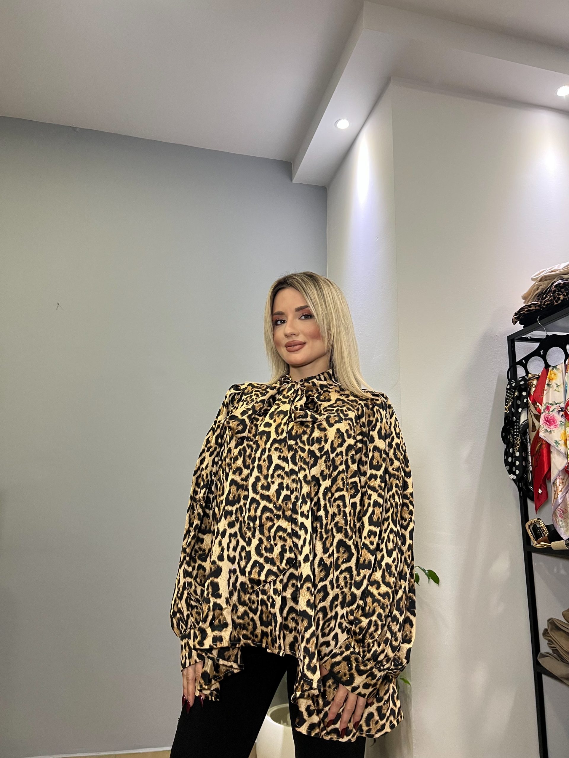 Leopard strass shirt